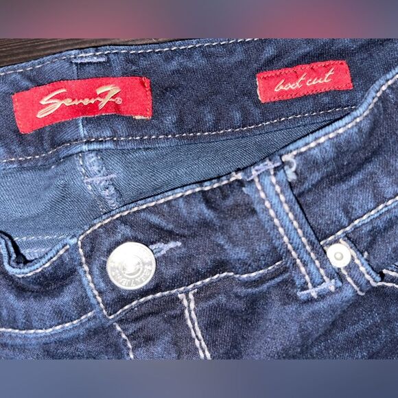 Seven7 Women’s Rhinestone Pocket Dark Wash Petite Low Rise Bootcut Jeans Size 6P - Picture 10 of 12